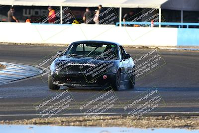 media/Nov-16-2025-CalClub SCCA (Sun) [[2975c16dfc]]/Group 1/Turn 1 second angle/